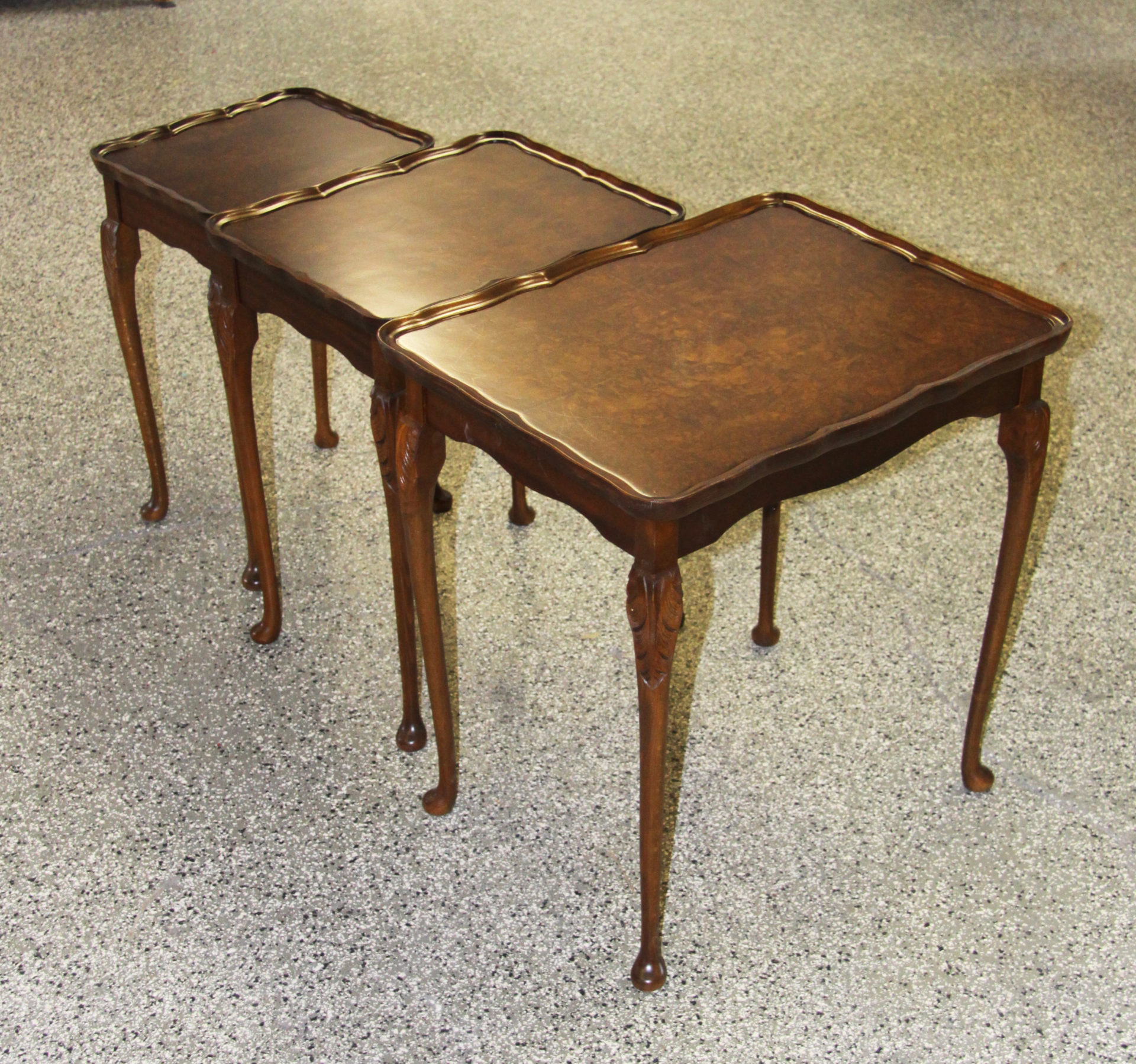 Kleinmöbel & Accessoires - Antik Möbel Zentrum