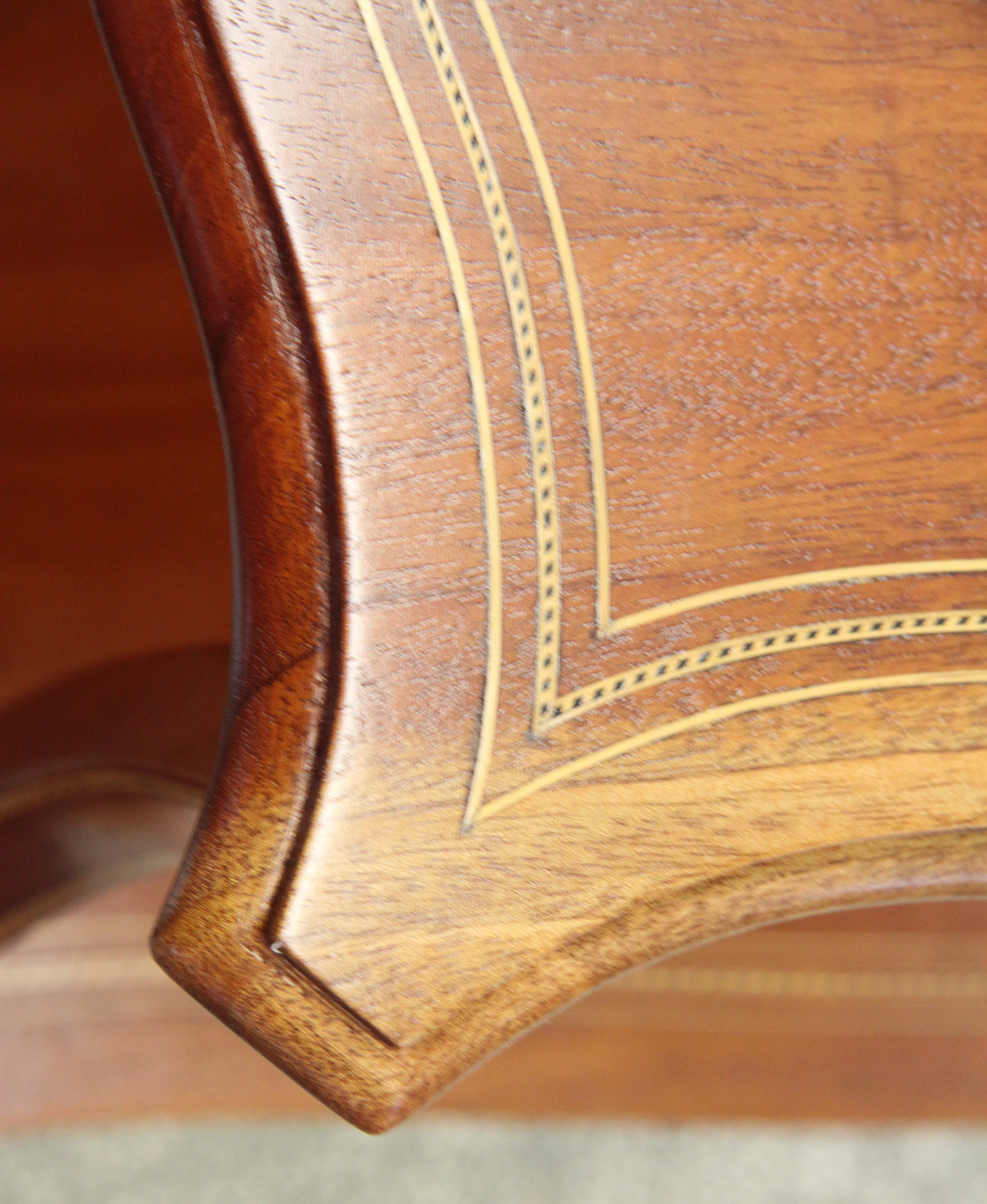 K19h. Etagere.