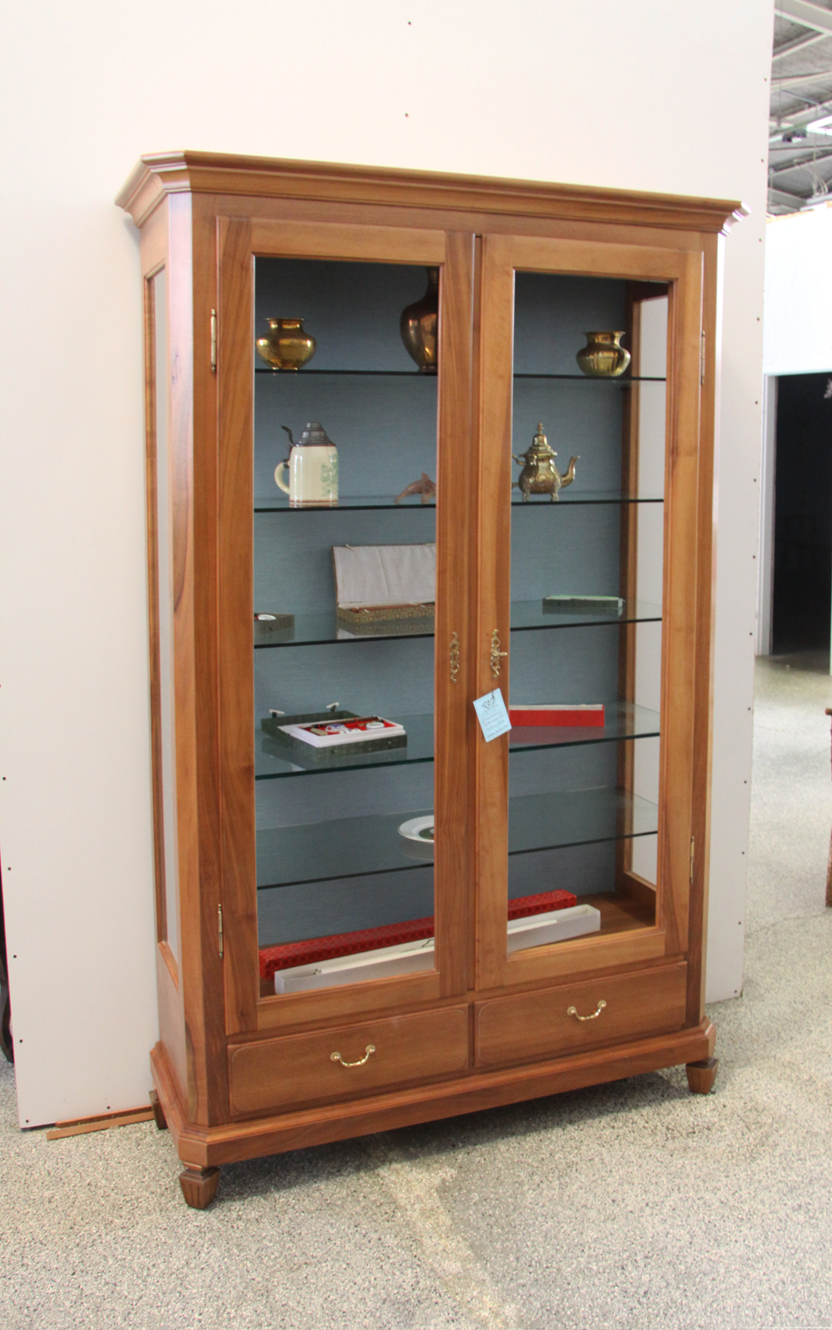 b03b Antike Vitrine