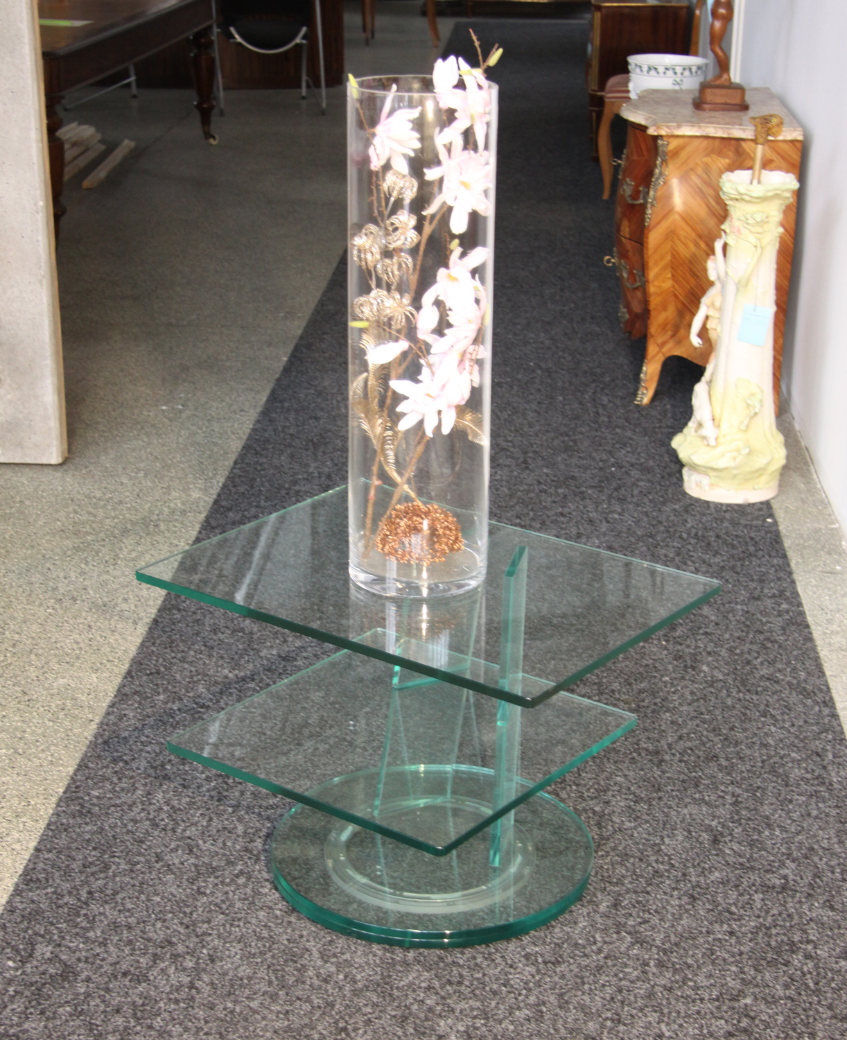 nd05, Designertisch.