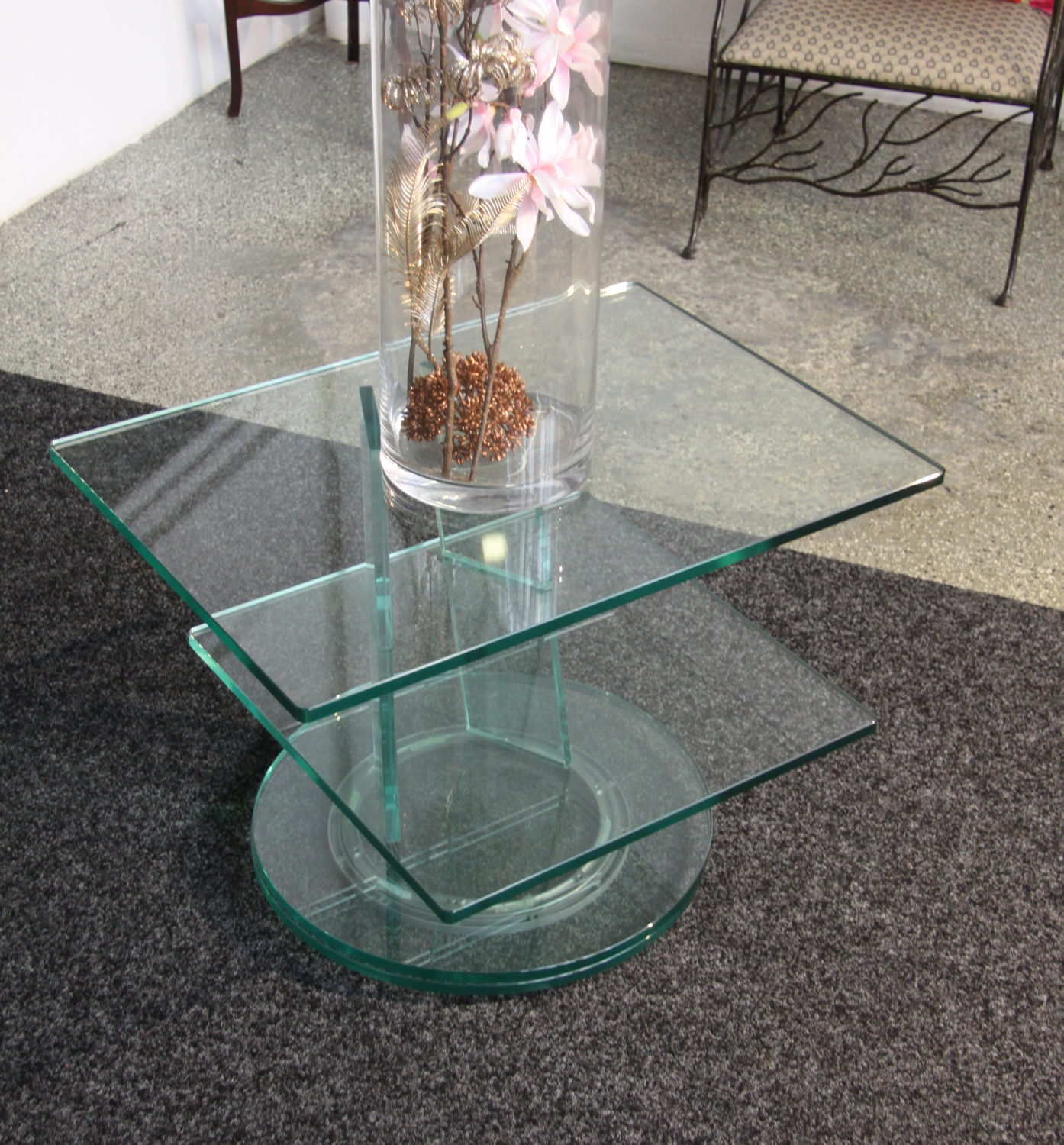 nd05c, Designertisch.