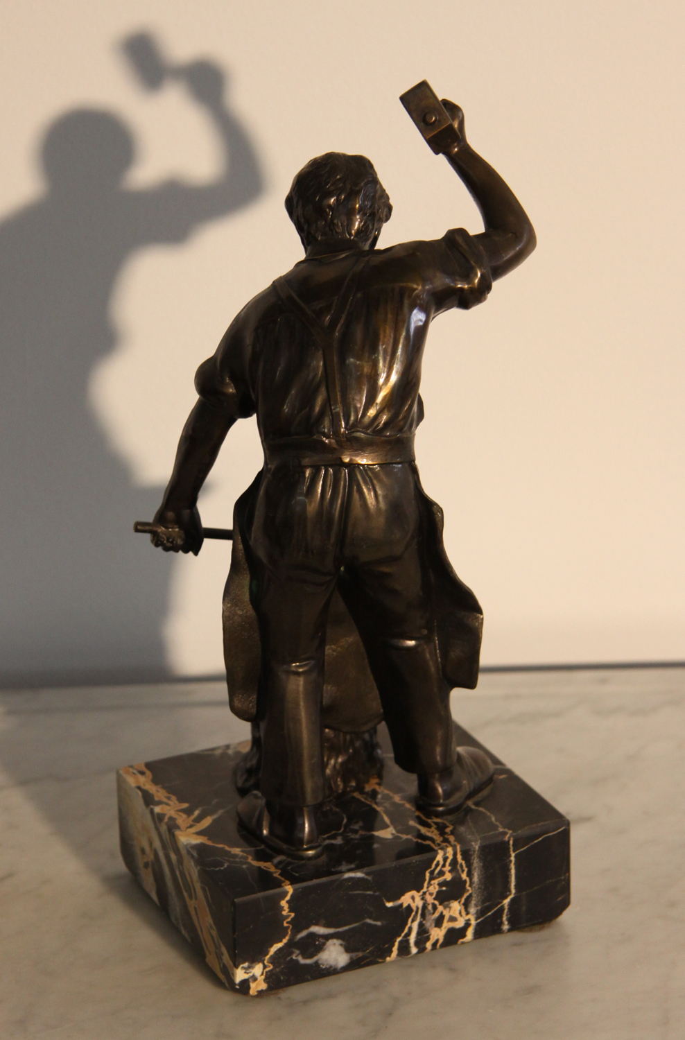 Ka58d , Bronzefigur.
