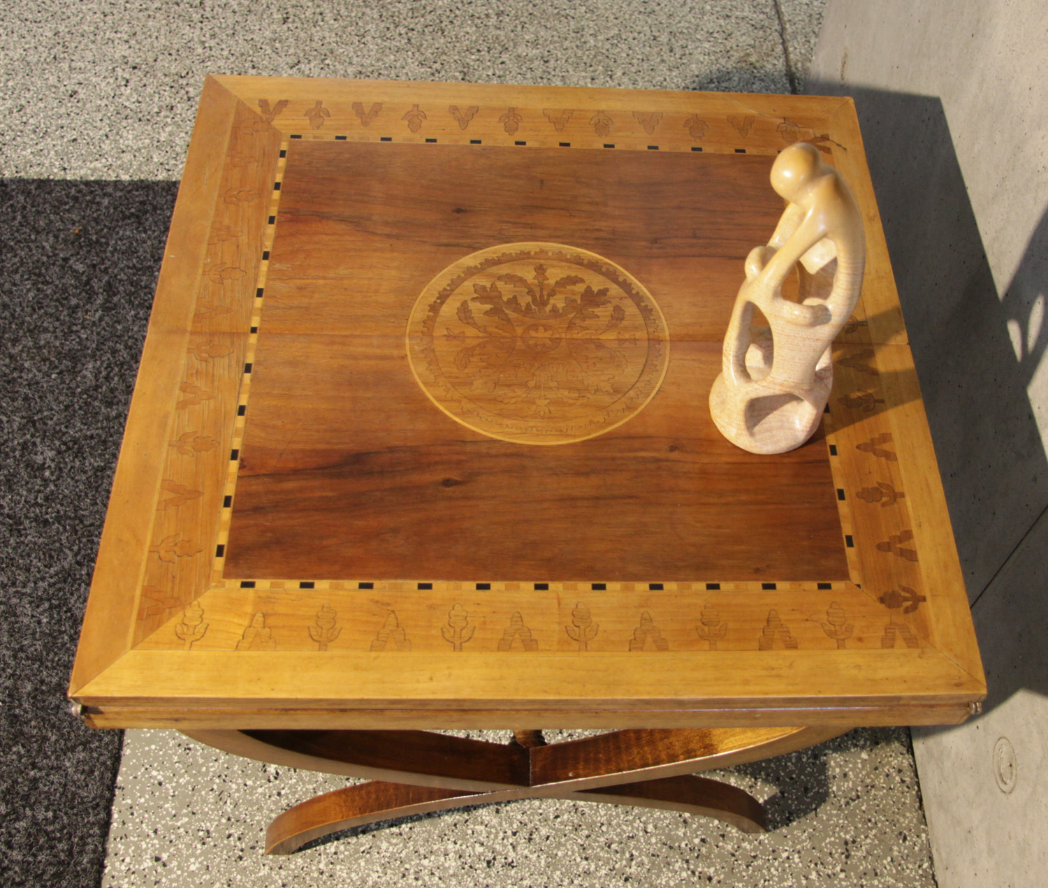 KuA.6c , Sofa Beistelltisch.