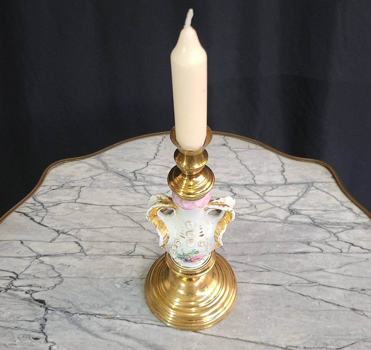 82g Paar Messing Porzellan -Kerzenständer.