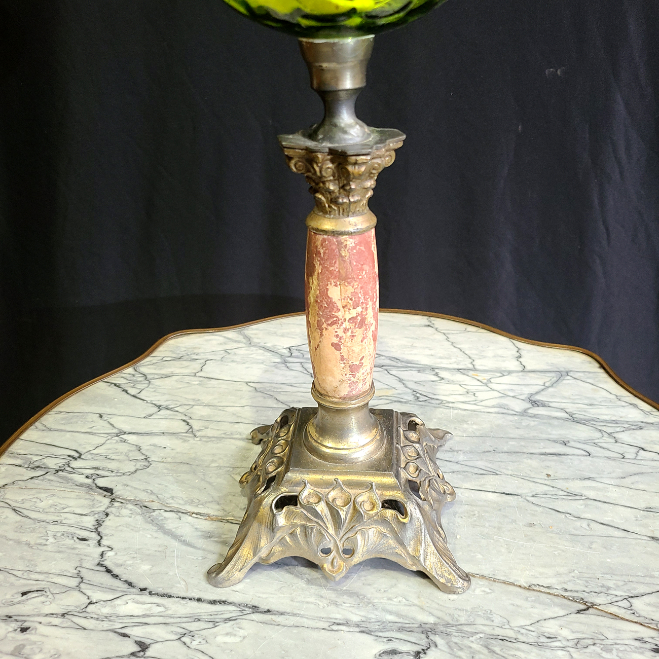 84c Petroleumlampe. Historismus.