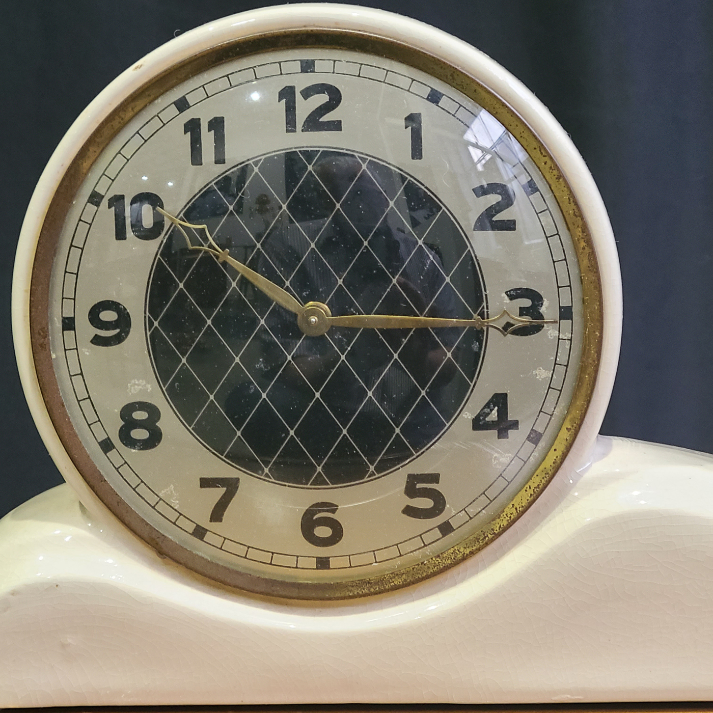 14a Uhr mit Pferden.