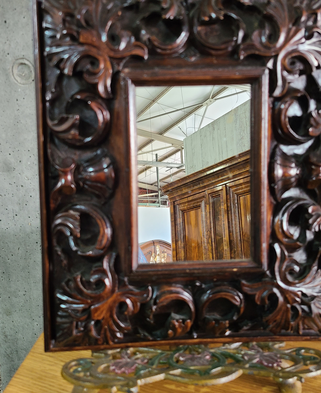 19c Kleiner Barockstilspiege..