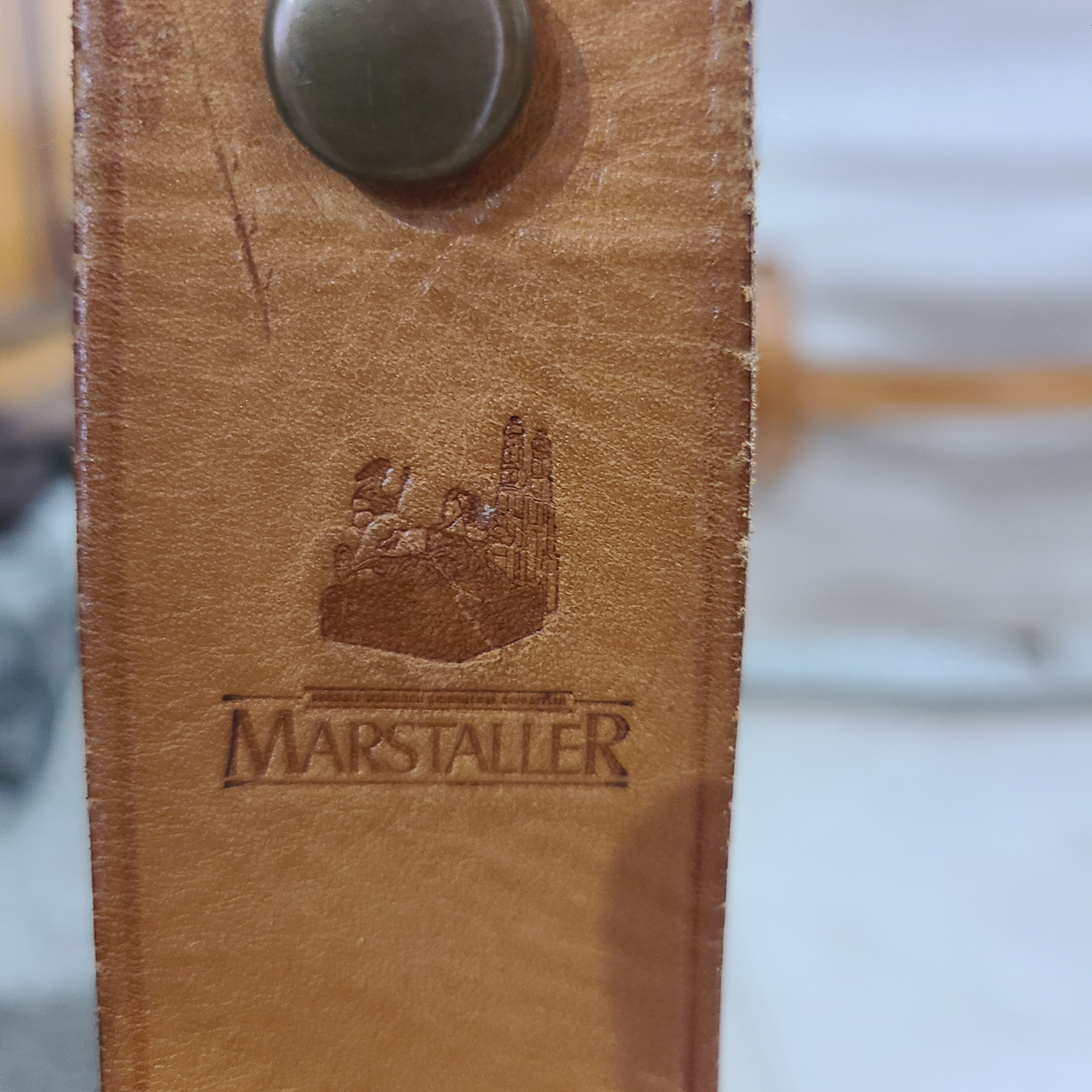 1e Dänischer Safaristuhl.