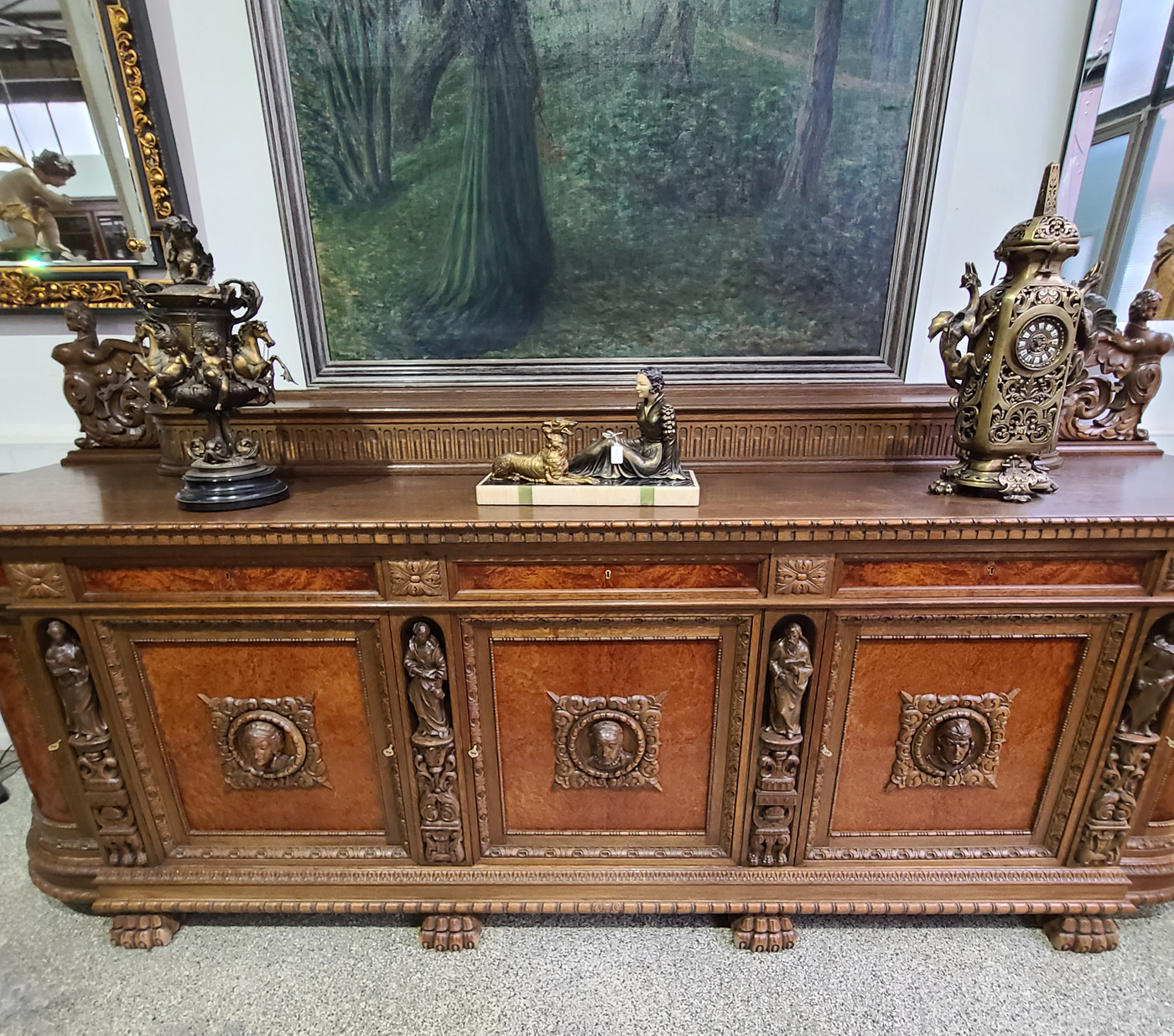 04e Große NeoRenaisance Anrichte.