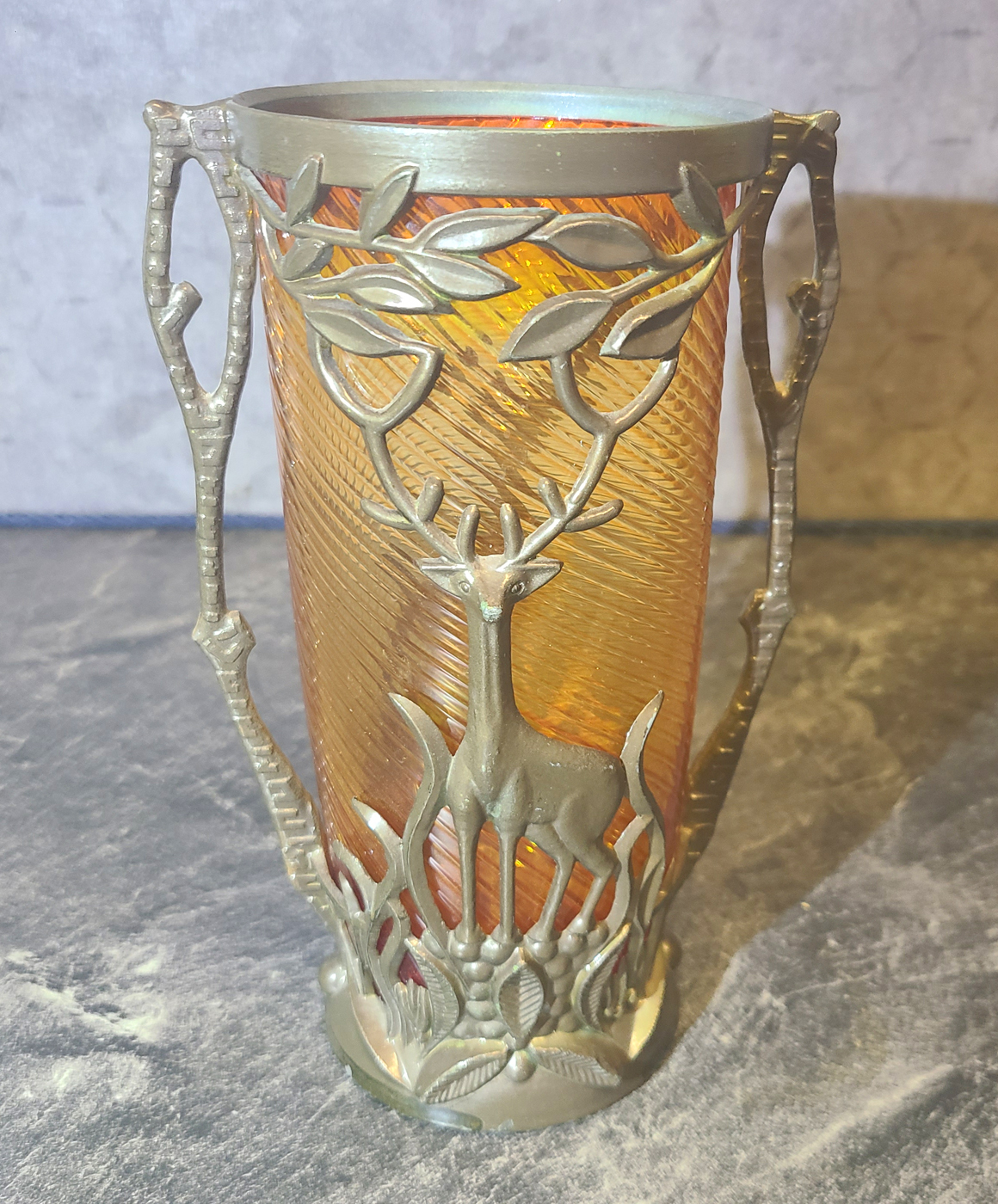 29d Glas mit Messingmontur.