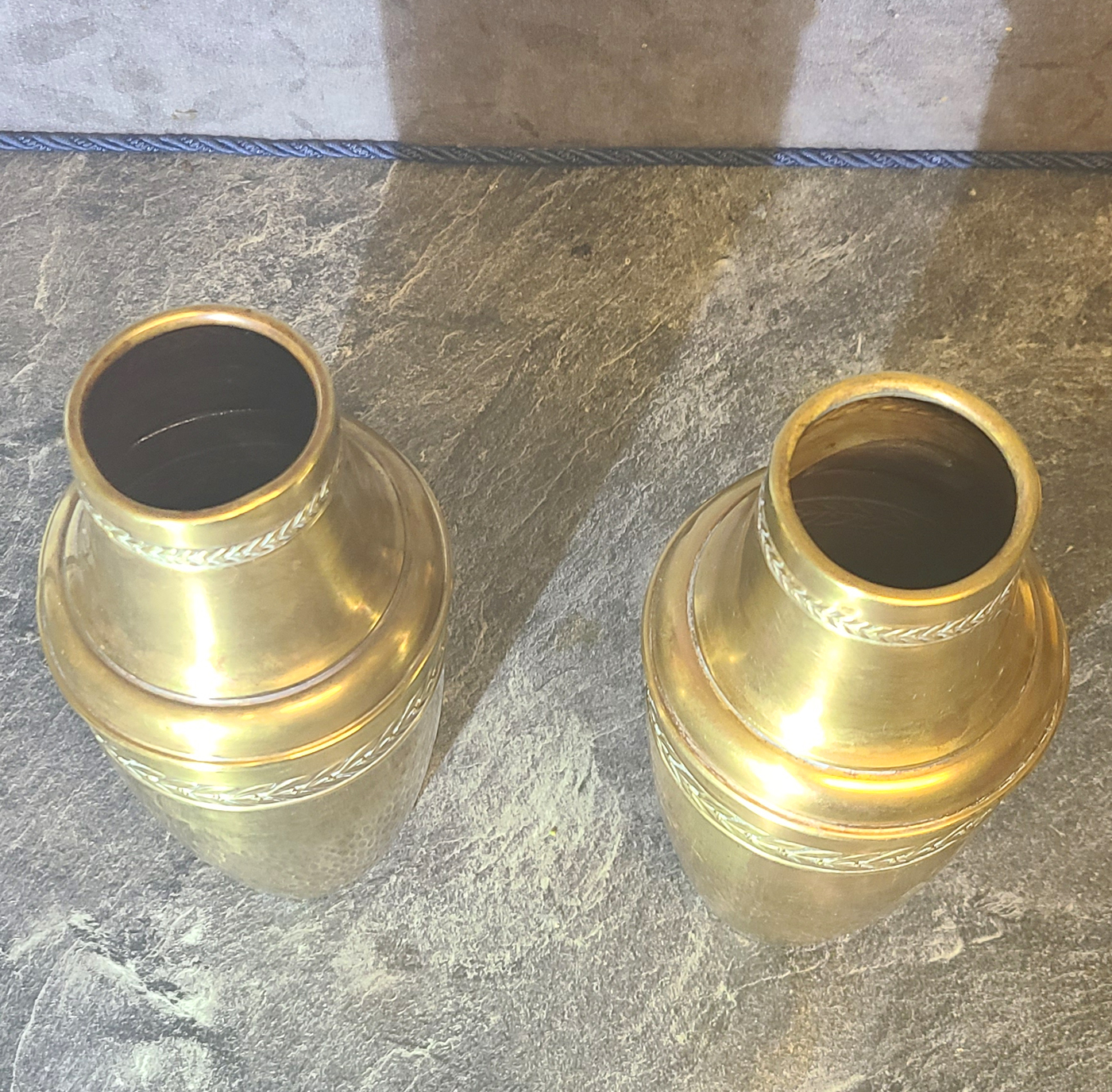 35b Paar Messingvasen.