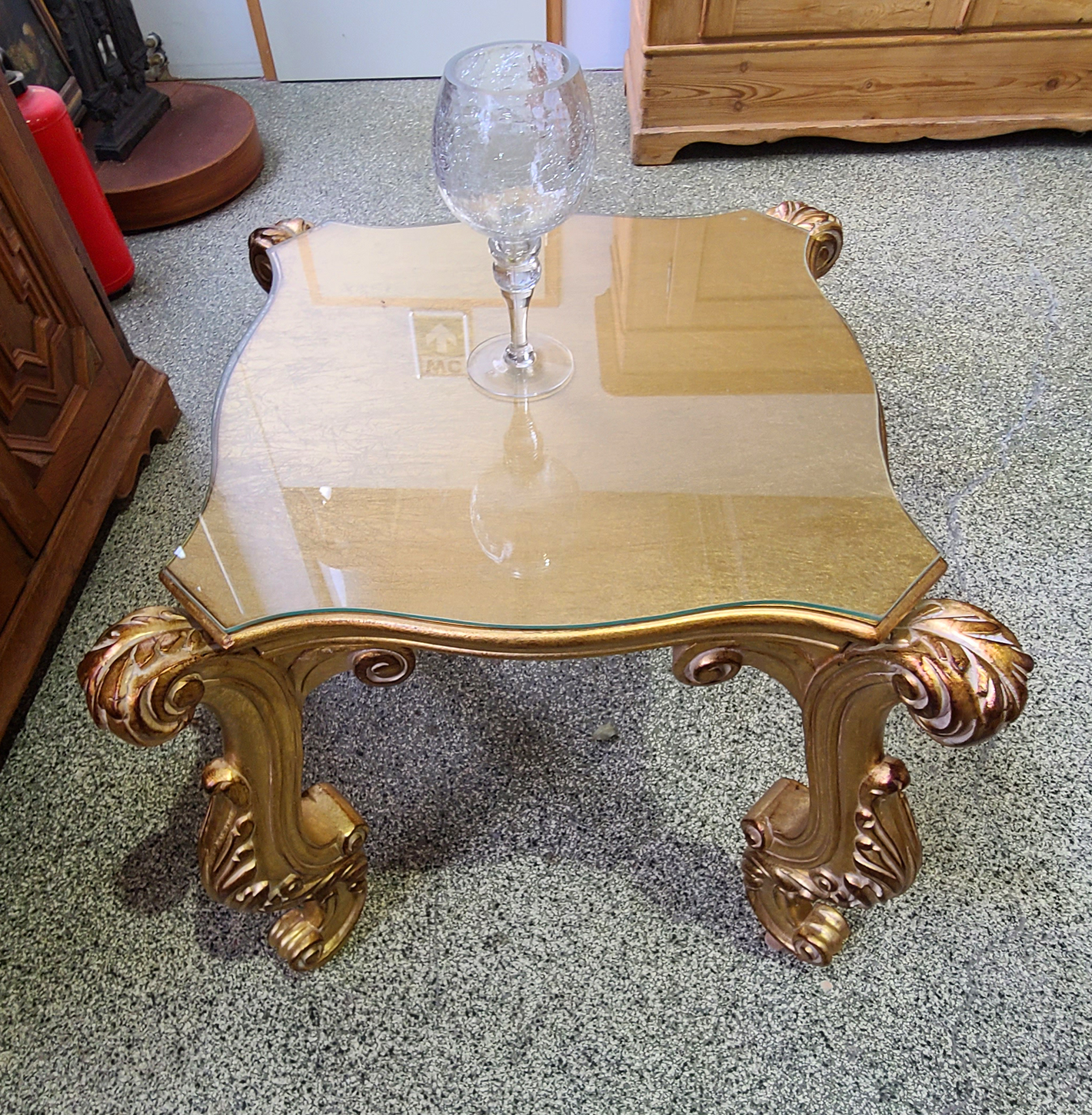 SuT.13e Beistelltisch Barockstil.