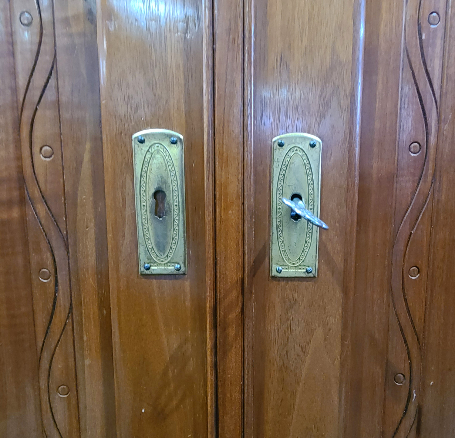 08e Jugendstilvertiko.