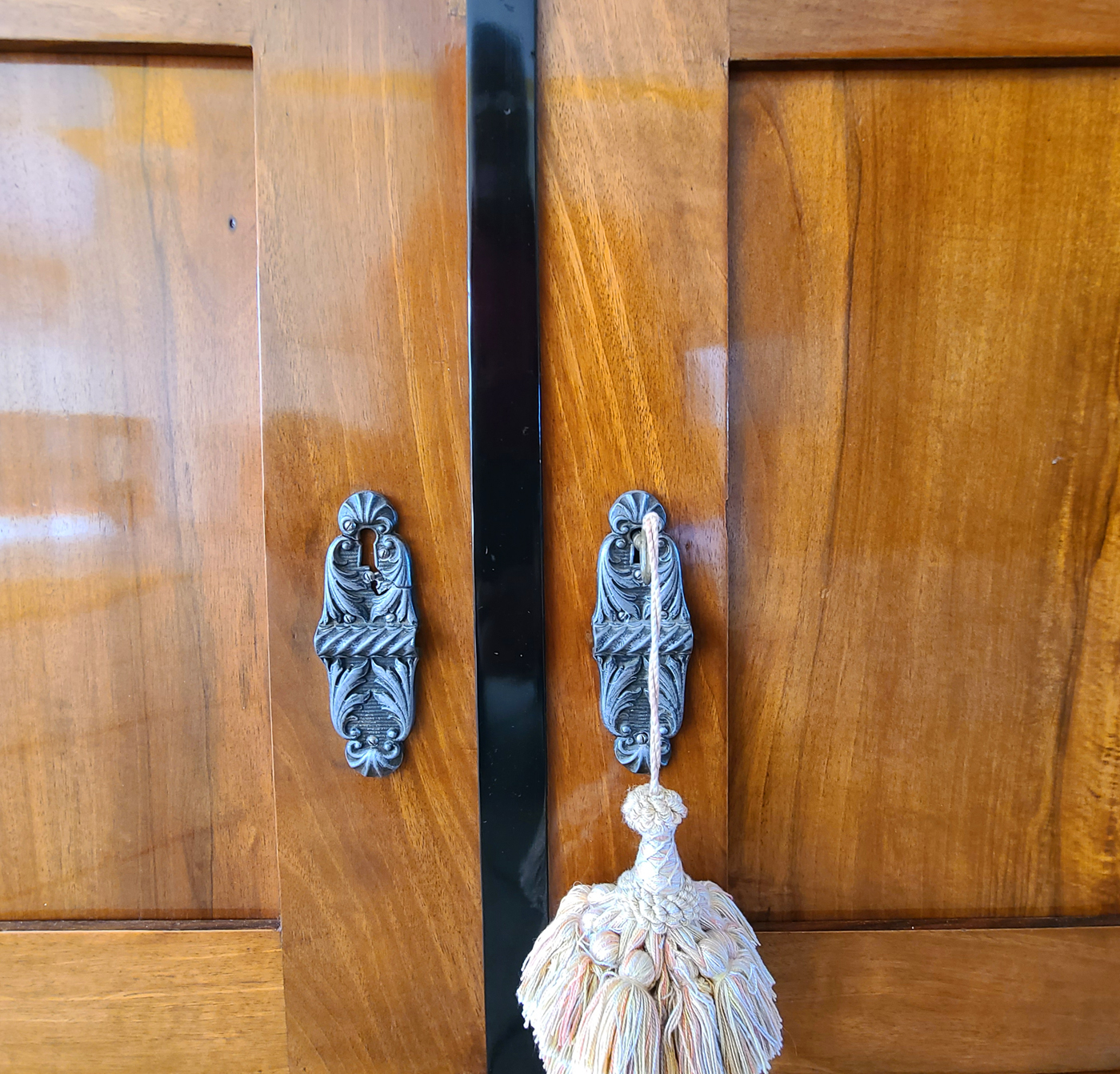 09e Bidermeier Stil Buffet.