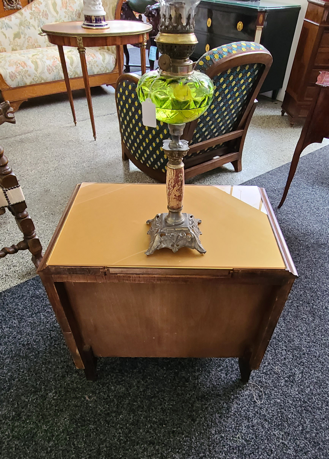 13e Palisanderkästchen.