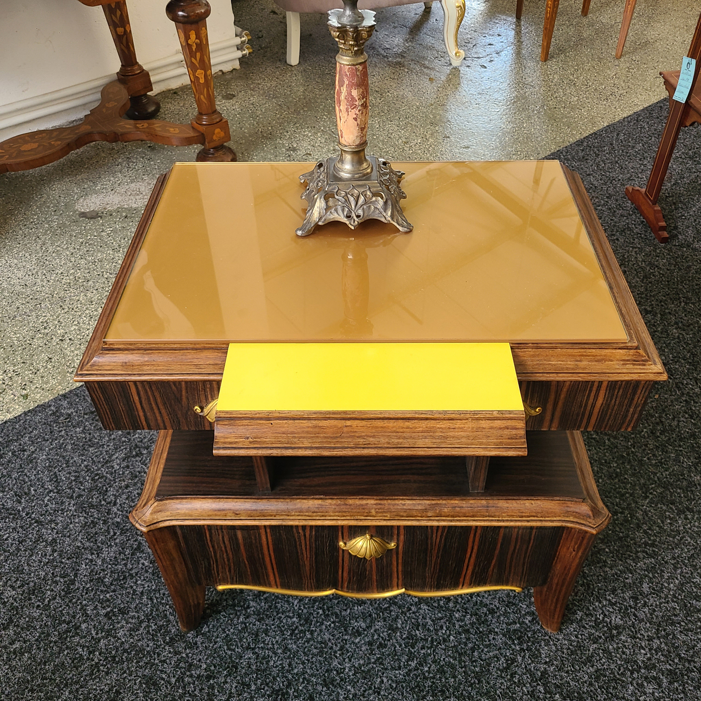 13g Palisanderkästchen.