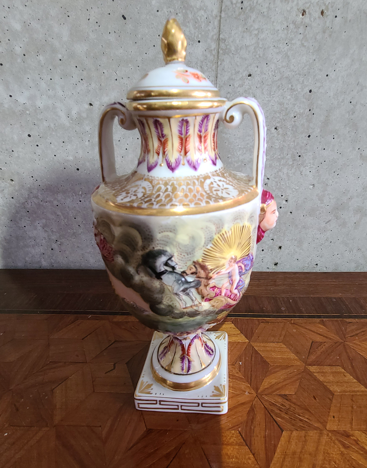 99 Kl Anphore Napoli..