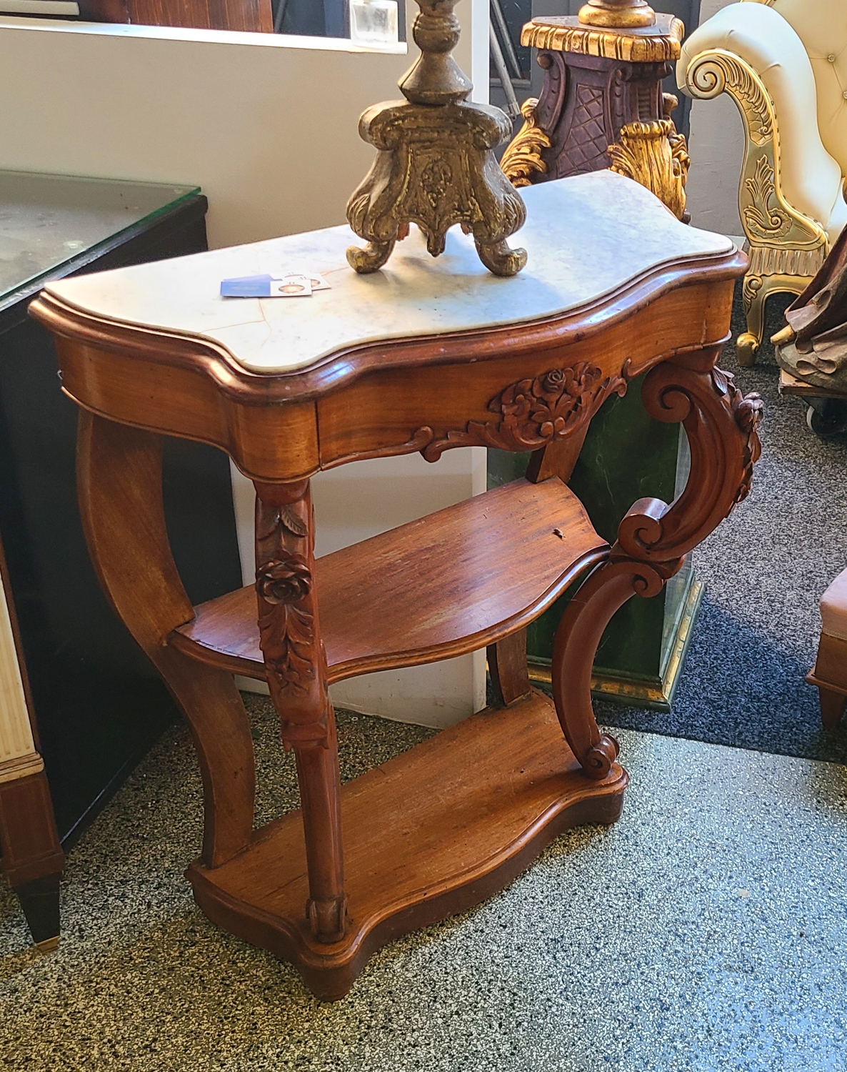 05a Etagere Mahagoni.