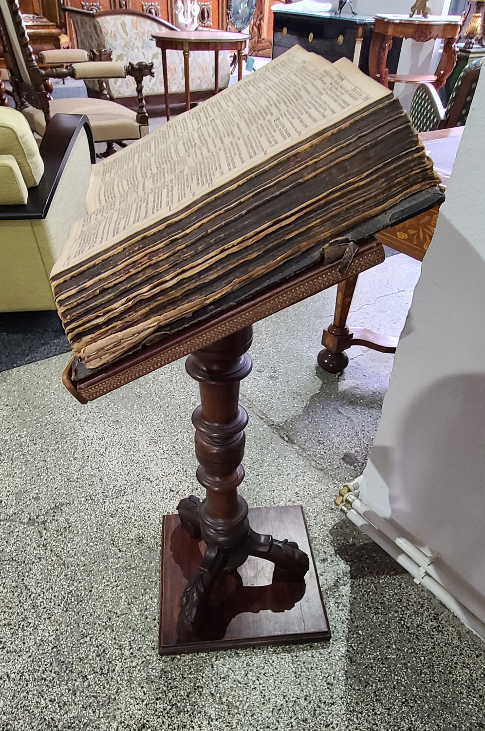 10b Buchständer.