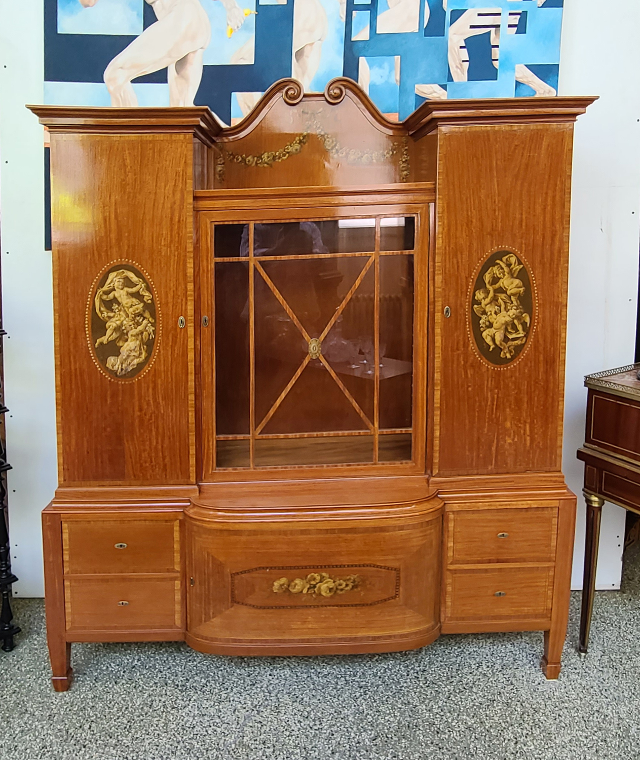 14 Rosenholzschrank.