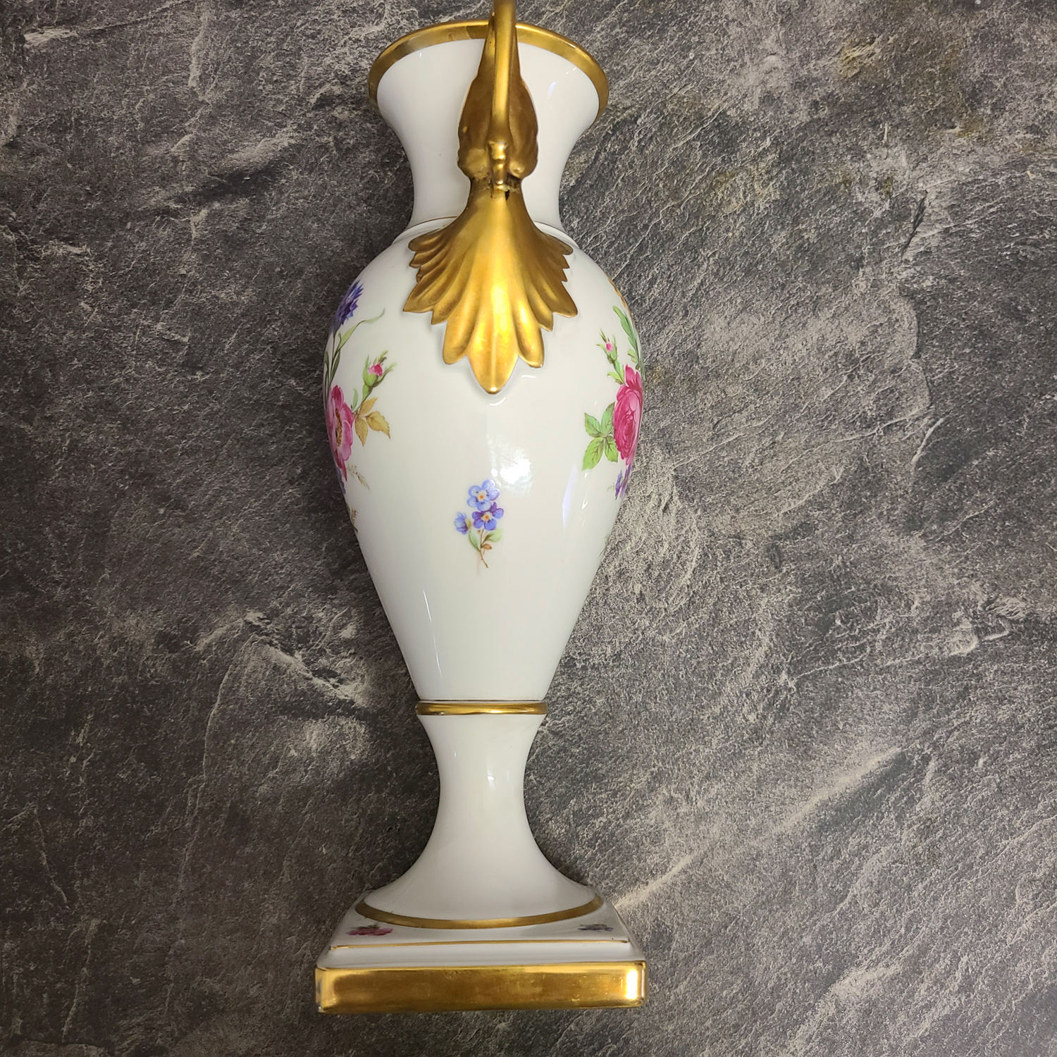 116e Henkelvase Kaiser.